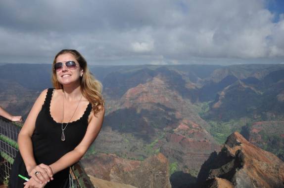 Mirante do magnífico canyon de Waimea, em Kauai, no Havaí